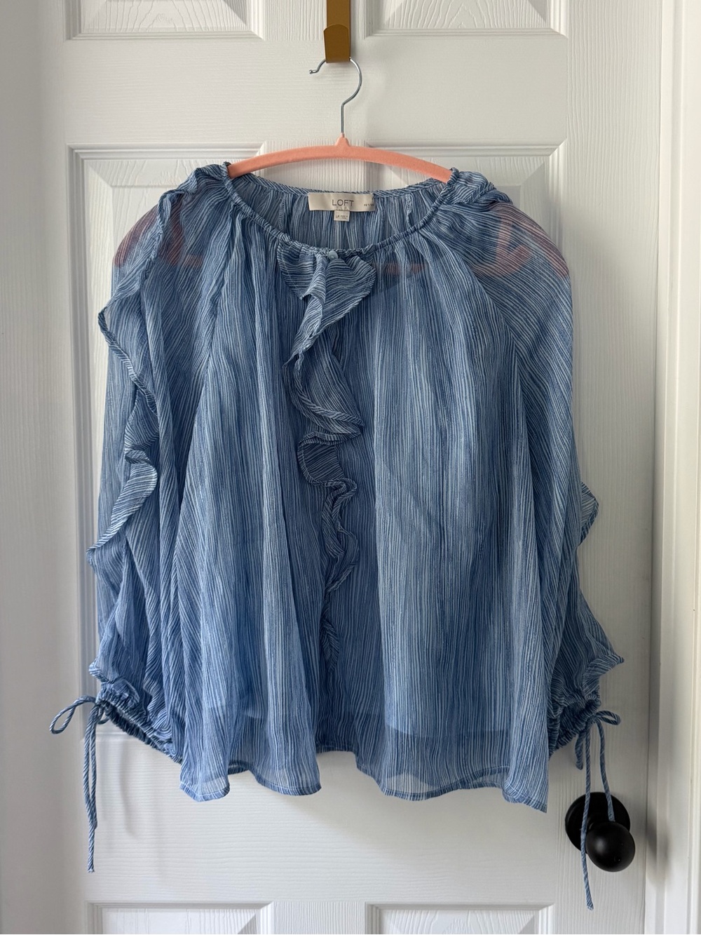 NWT - LOFT Flowy Top with Ruffles - chambray blue strips - 3/4 sleeve